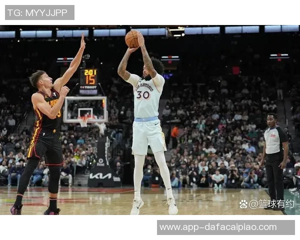 尚帕尼盛赞文班训练效果未来表现将更加令人惊叹 尚帕尼盛赞文班训练效果未来表现将更加令人惊叹