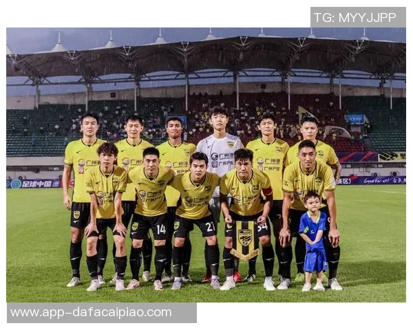 尼康一射两传荣膺中甲第29轮最佳球员助力广州豹再创佳绩 尼康一射两传荣膺中甲第29轮最佳球员助力广州豹再创佳绩