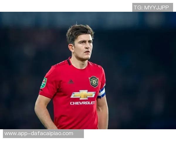 纽卡斯尔签约15岁天才中卫交易金额达375万镑加奖金