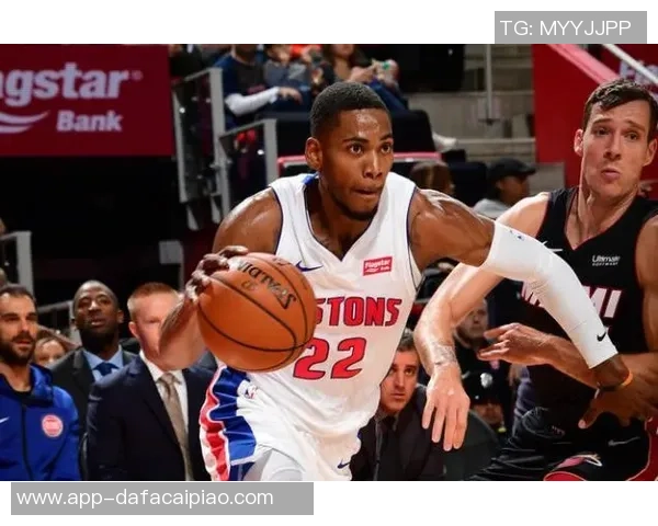 骑士队本赛季开局表现平平上赛季辉煌成就令人瞩目